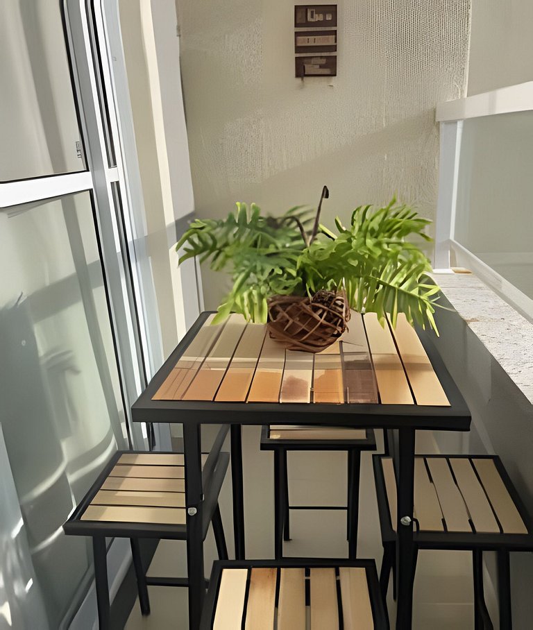 (208)Apt de luxo com varanda 2 quartos 1km do Mar