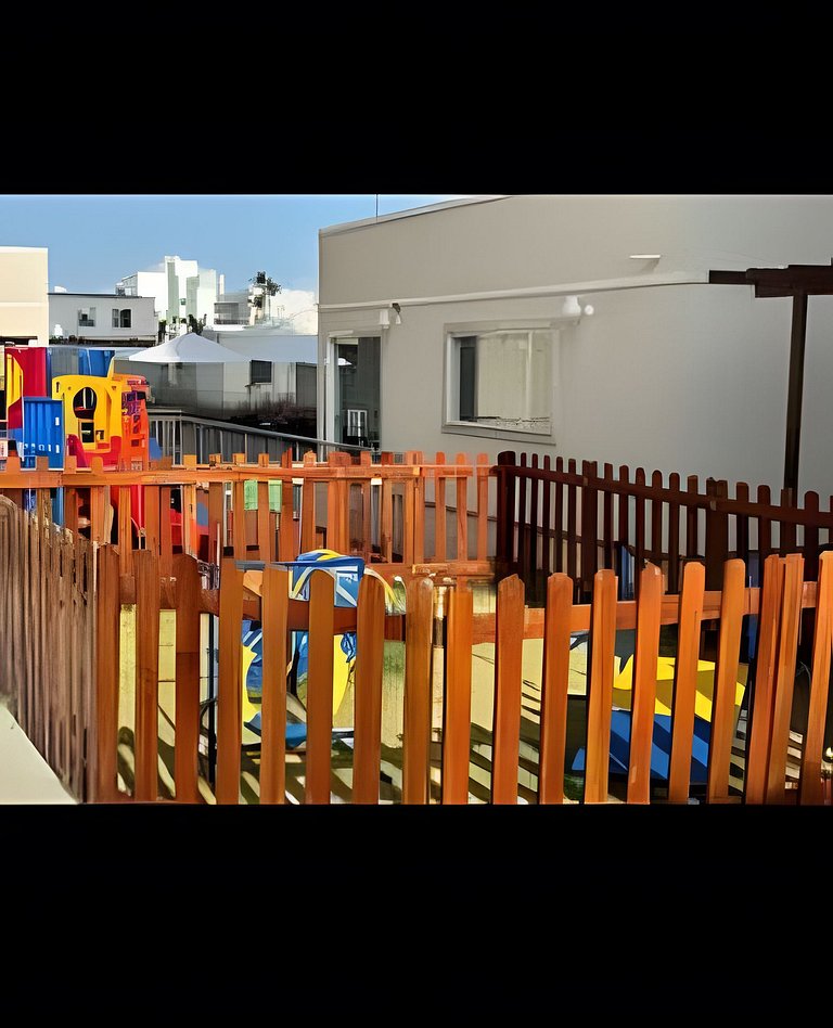 Apto 2 Qtos  Wi-Fi + garagem - Vista Mar - Piscina