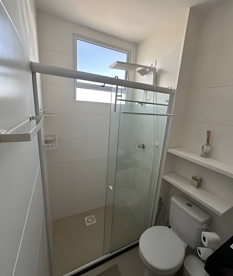 Apto 2 Qtos  Wi-Fi + garagem - Vista Mar - Piscina