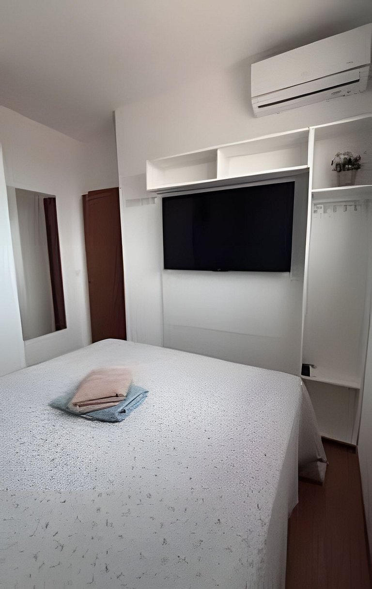 Apto 2 Qtos  Wi-Fi + garagem - Vista Mar - Piscina