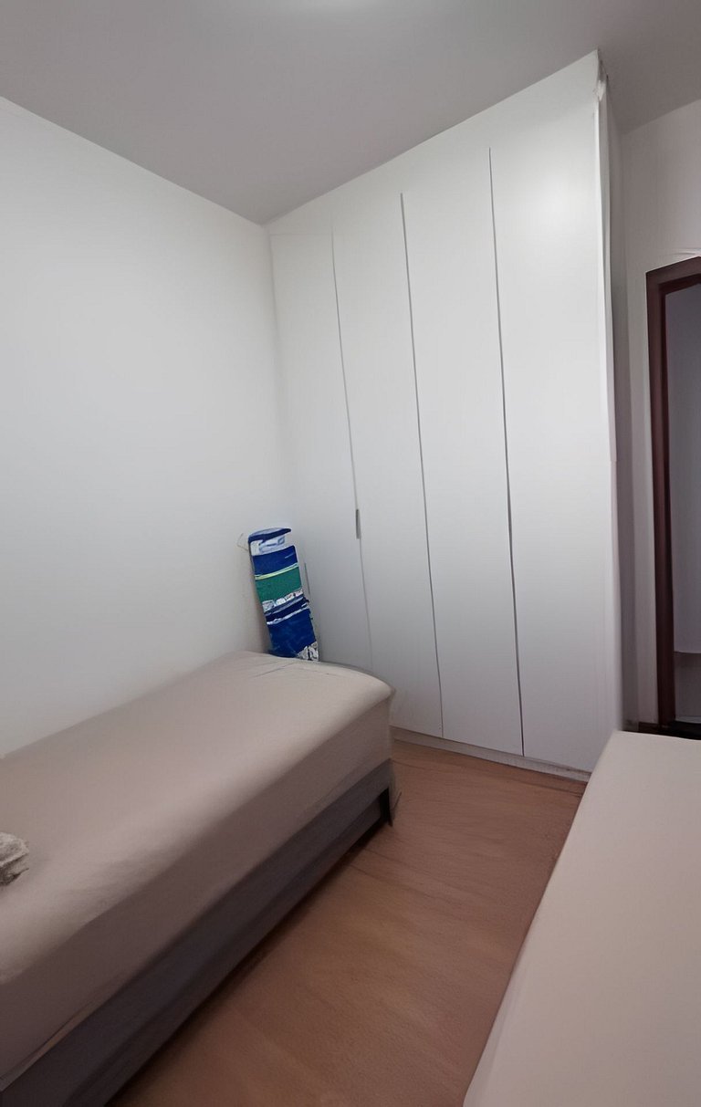 Apto 2 Qtos  Wi-Fi + garagem - Vista Mar - Piscina