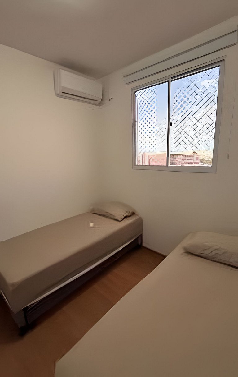 Apto 2 Qtos  Wi-Fi + garagem - Vista Mar - Piscina