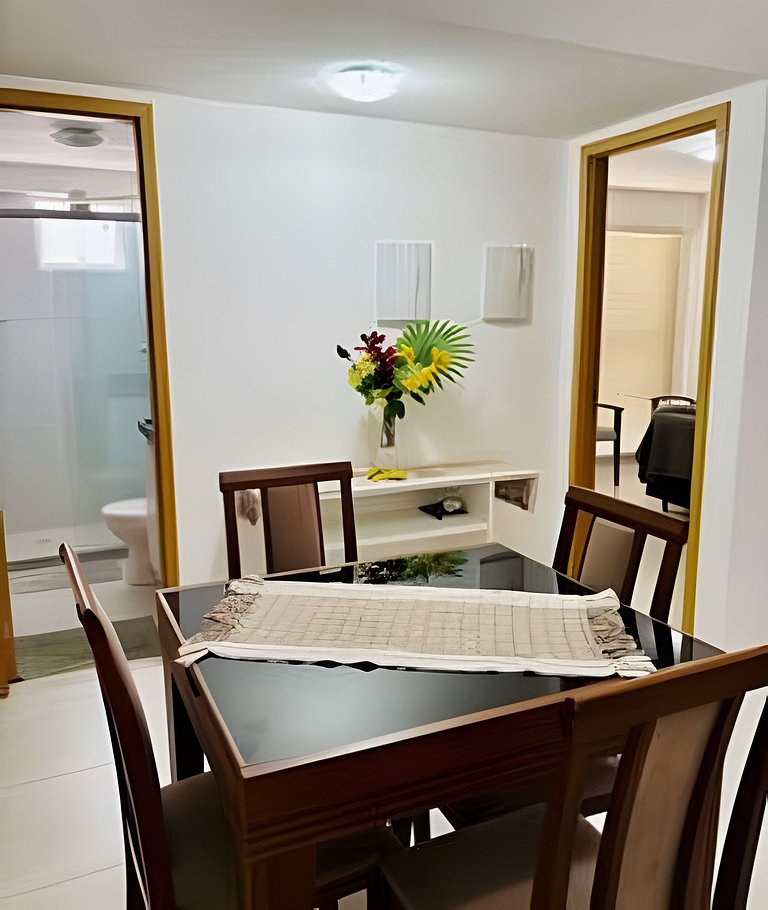 Apto 2 Qtos / Varanda / WiFi / Sol / Verão / Mar