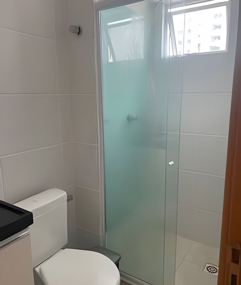 Apto 2 Qtos / Varanda / WiFi / Sol / Verão / Mar