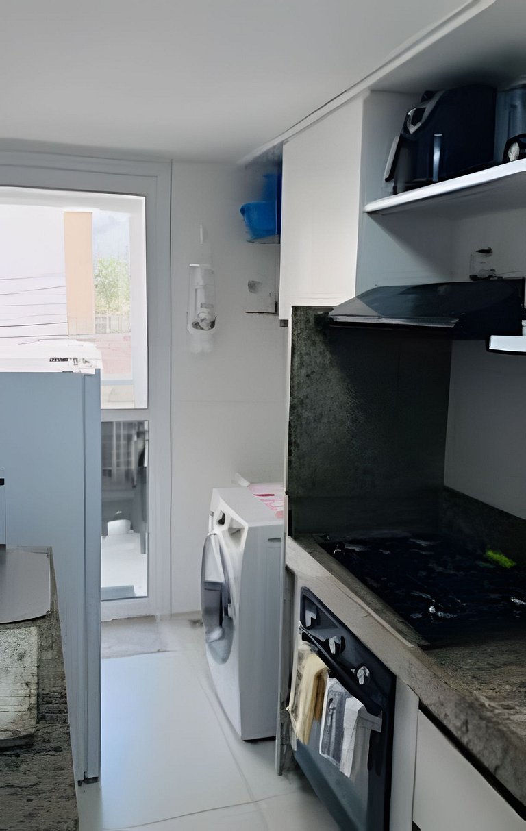 2 Qtos l Varanda | Piscina | Wi-Fi | Garagem