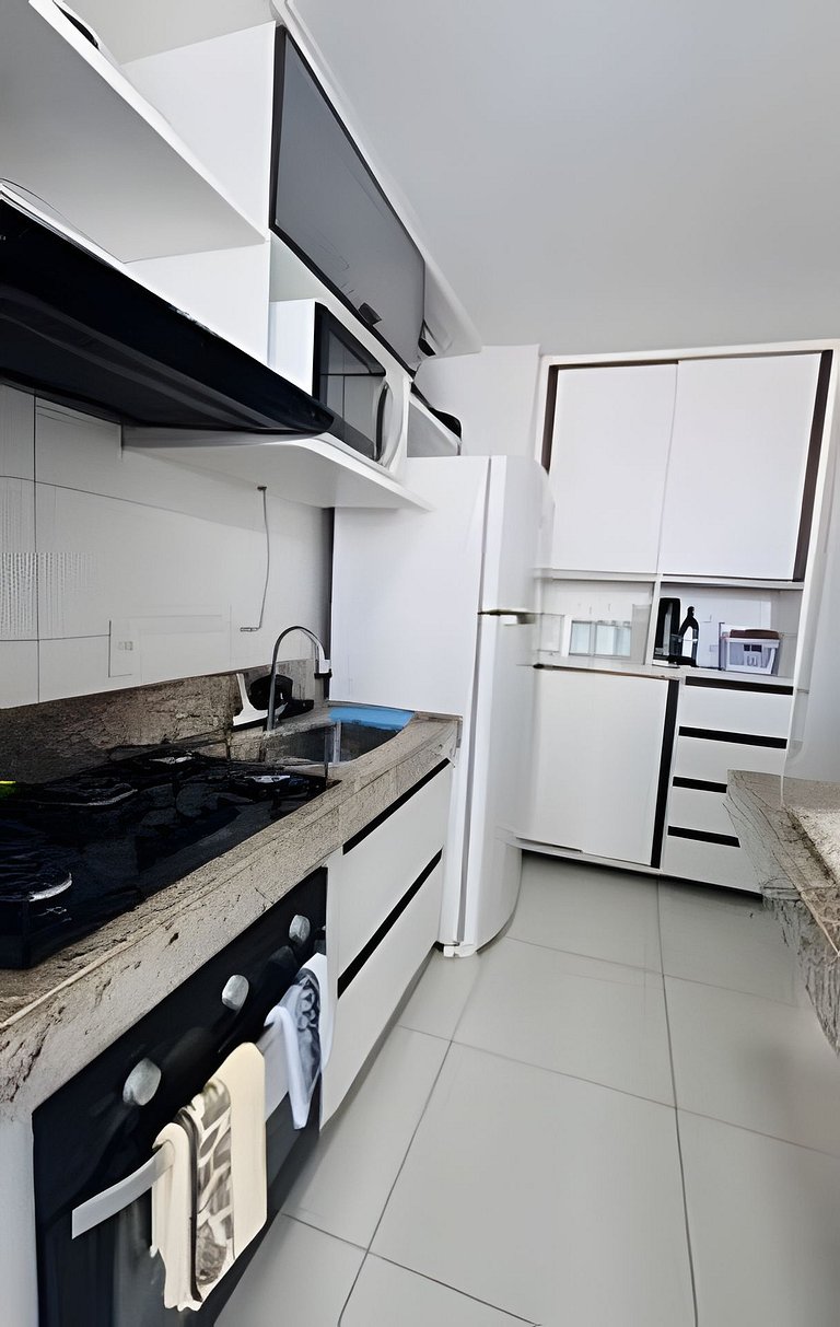 2 Qtos l Varanda | Piscina | Wi-Fi | Garagem