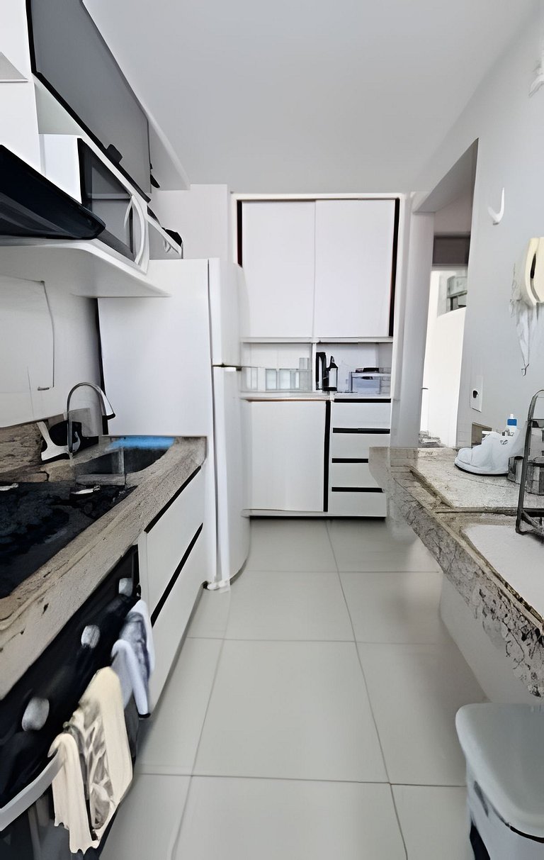 2 Qtos l Varanda | Piscina | Wi-Fi | Garagem