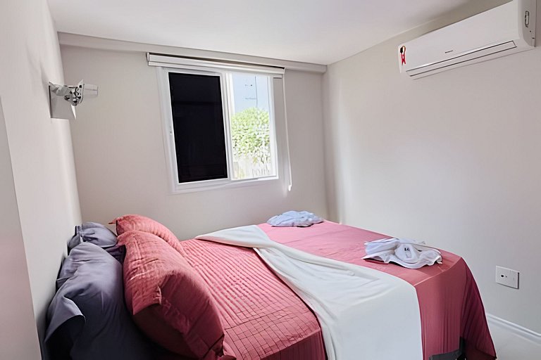2 Qtos l Varanda | Piscina | Wi-Fi | Garagem