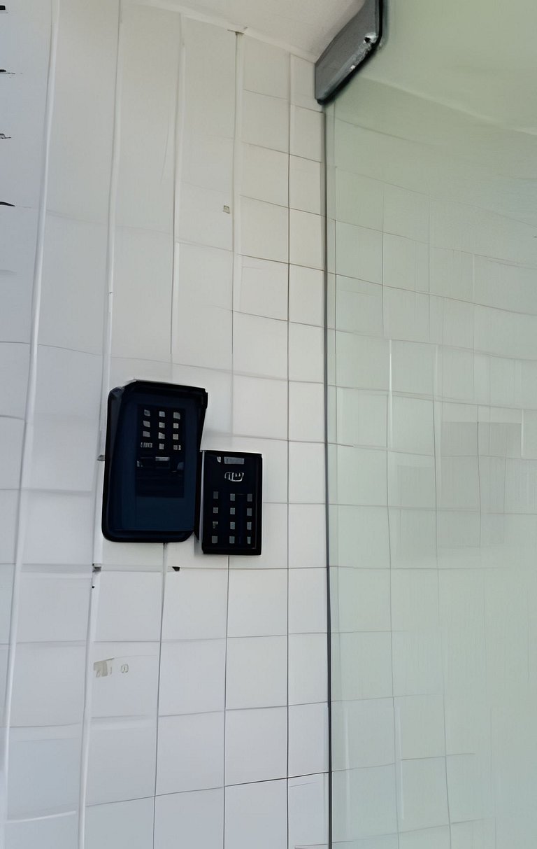 2 Qtos l Varanda | Piscina | Wi-Fi | Garagem