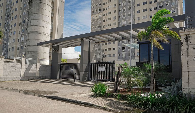 2 Qtos Lindo Apto| Praia +Lazer Completo+ Wi-Fi