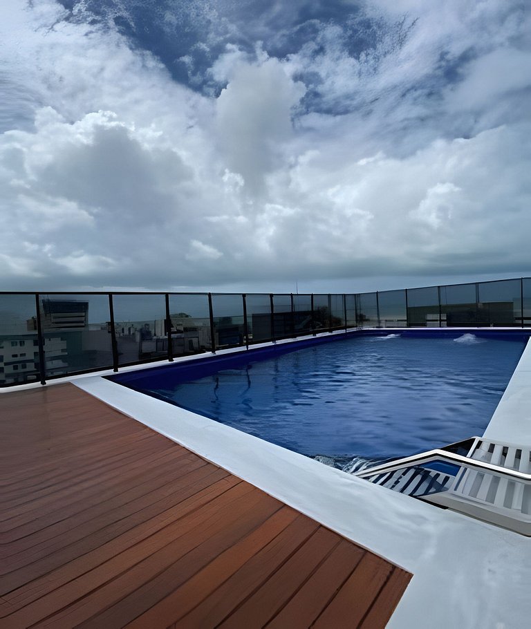 Flat em Tambaú a 400m da praia + rooftop