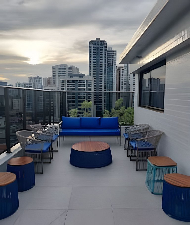 Flat em Tambaú a 400m da praia + rooftop
